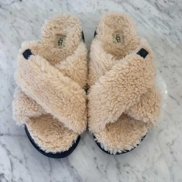 NEW UGG Fuzz Sugar Cross Slides Cream Fuzzy Wool Slippers Women’s Size 9 - Picture 1 of 9